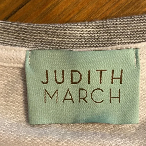 Judith March Christmas top - Picture 2 of 2